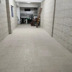 Casa De Família Quarto em Acomodações Particulares